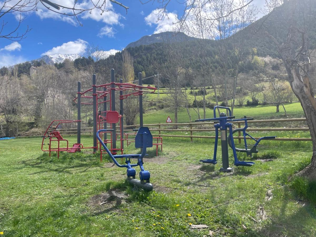 Camping Aneto Benasque Εξωτερικό φωτογραφία