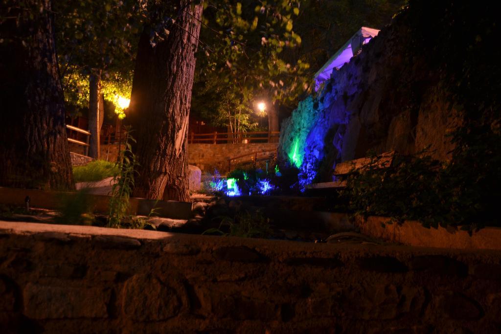 Camping Aneto Benasque Εξωτερικό φωτογραφία